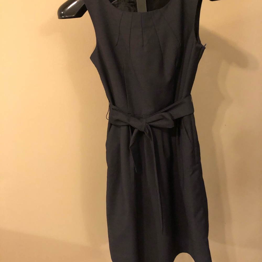 Dress - Picture 6 of 6